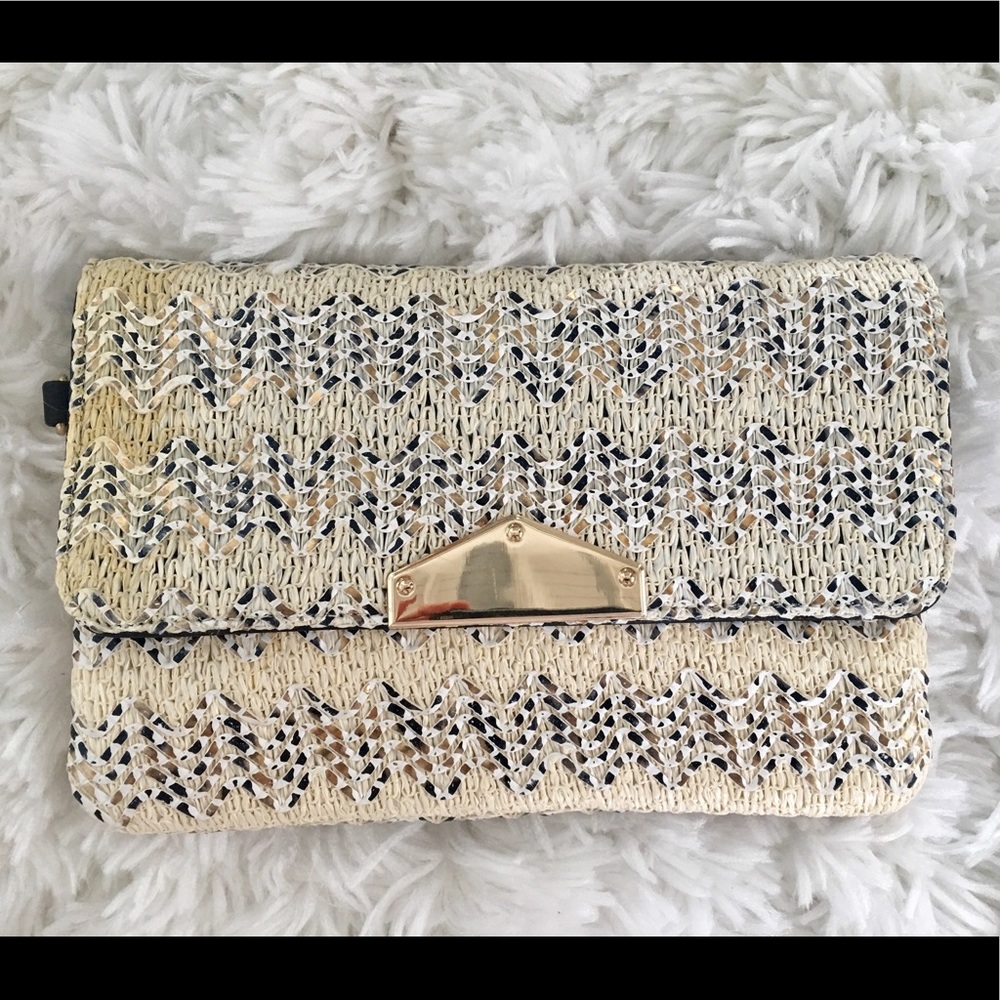 Cream Clutch With Optional Straps